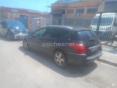 Peugeot 407