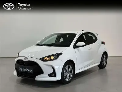 Usado Toyota Yaris Hybrid Active 116 CV (85 kW) 2025 Monovolumen