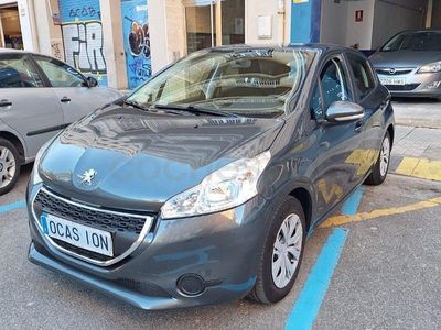 Usado Peugeot 208 Access 82 CV (60 kW) 2014 Gris / plata Utilitario