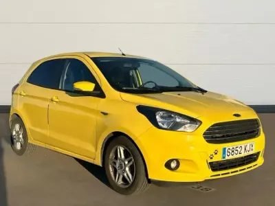 Usado Ford Ka Ultimate 86 CV (63 kW) 2018 Amarillo Berlina