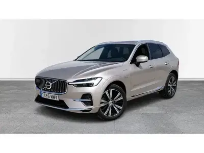 Usado Volvo XC60 Plus 350 CV (257 kW) 2024 Gris SUV