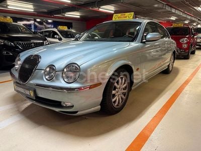 Jaguar S-Type