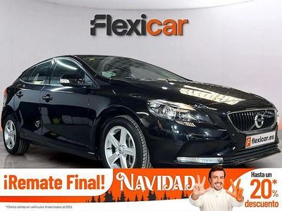 Negro Usado 2018 Volvo V40 Momentum Familiar | 16.790 € (Un poco caro)