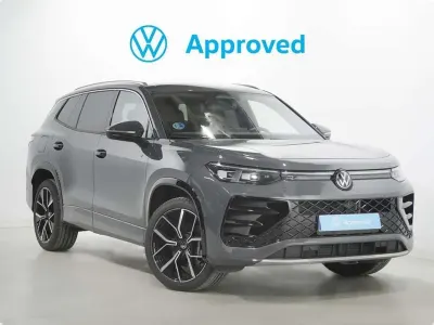 Usado VW Tayron R-line 150 CV (110 kW) 2025 Gris SUV