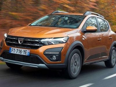 Usado Dacia Sandero Comfort 91 CV (66 kW) 2021 Blanco Utilitario