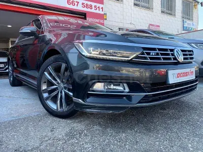 Usado VW Passat Exclusive 150 CV (110 kW) 2017 Gris / plata Berlina