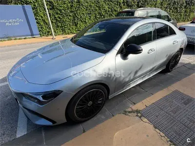 Usado Mercedes CLA220 190 CV (139 kW) 2025 Blanco Berlina