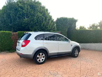 Usado Chevrolet Captiva LS 127 CV (93 kW) 2010 Blanco SUV