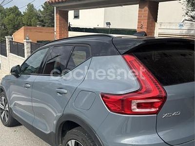 Eléctrico Usado 2022 Volvo XC40 Core SUV | 25.800 €