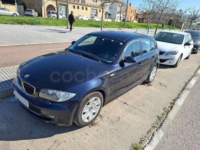Usado BMW 118 143 CV (105 kW) 2008 Azul Utilitario