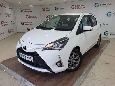 Usado Toyota Yaris Active 69 CV (50 kW) 2018 Blanco
