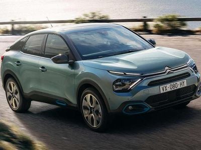 Usado Citroën e-C4 Shine 100 kW (136 CV) 2021 Blanco Utilitario