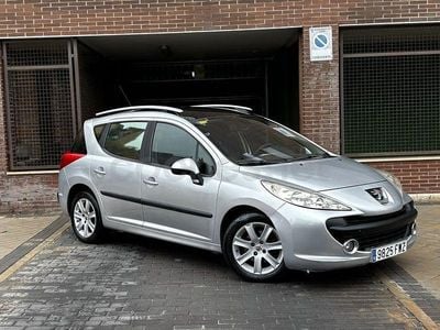 Usado Peugeot 207 Sport 90 CV (66 kW) 2008 Gris / plata Berlina