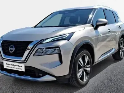 Usado Nissan X-Trail Tekna 163 CV (119 kW) 2023 Champagne silver SUV