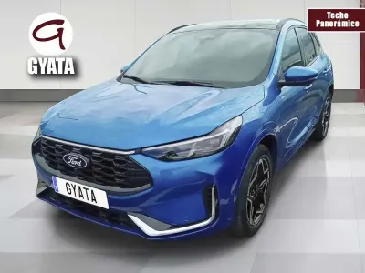 Usado Ford Kuga ST-Line X 243 CV (178 kW) 2025 Azul SUV
