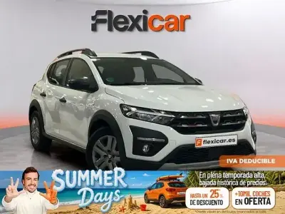 Usado Dacia Sandero Essentiel 100 CV (73 kW) 2021 Blanco Berlina