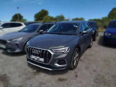 Begagnad Audi Q3 Advanced 150 HK (110 kW) 2022 Grå SUV