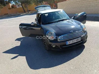 Usado Mini Cooper 120 CV (88 kW) 2010 Gris / plata Utilitario
