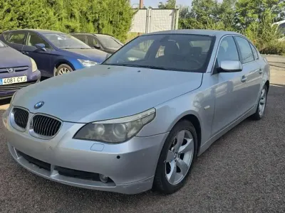Usado BMW 525 163 CV (119 kW) 2004 Gris Berlina