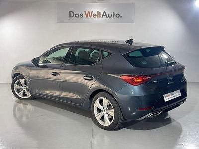 Usado Seat Leon FR 116 CV (85 kW) 2025 Gris