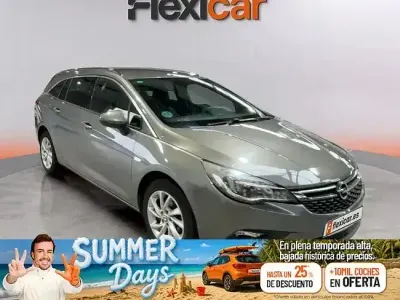 Usado Opel Astra Dynamic 150 CV (110 kW) 2019 Gris Utilitario
