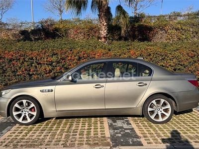 Usado BMW 530 Exclusive 231 CV (169 kW) 2004 Beige Berlina