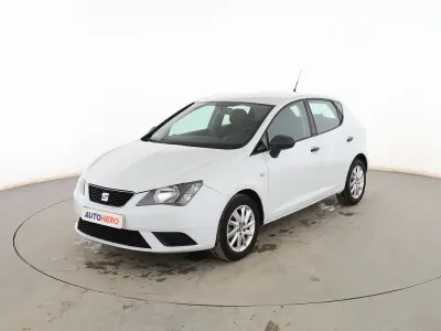 Usado Seat Ibiza Reference 75 CV (55 kW) 2016 Blanco Berlina