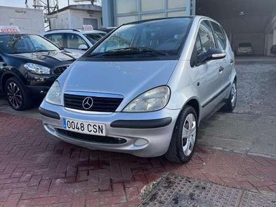 Usado Mercedes A140 82 CV (60 kW) 2004 Gris Utilitario