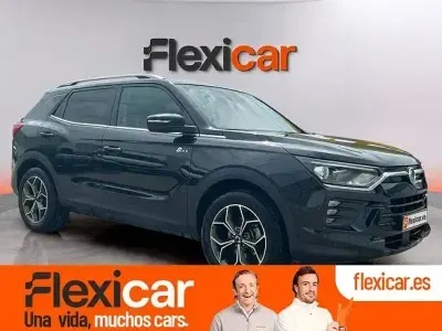 Usado SsangYong Korando Limited 149 CV (109 kW) 2023 Negro