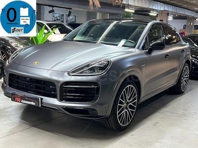 Käytetty Porsche Cayenne 462 HP (339 kW) 2022 Harmaa Katumaasturi