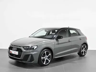 Usado Audi A1 Sportback Comfort 116 CV (85 kW) 2025 Gris Utilitario