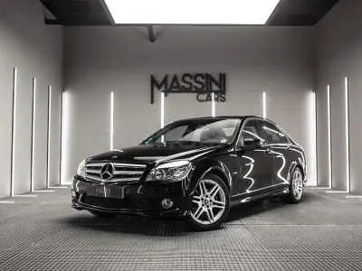 Usado Mercedes C180 Avantgarde 156 CV (114 kW) 2009 Negro Berlina