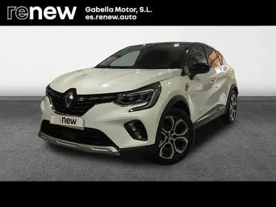Usado Renault Captur Techno 159 CV (116 kW) 2022 Blanco SUV