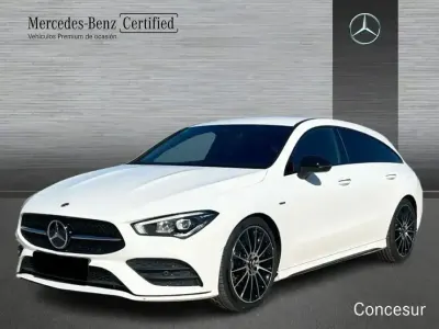 Usado Mercedes CLA200 Shooting Brake 149 CV (109 kW) 2021 Blanco Familiar