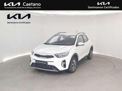 Usado Kia Stonic 101 CV (74 kW) 2024 Blanco SUV
