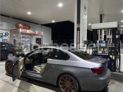 Gris / plata Usado 2006 BMW 330 Coupe | 13.800 € (Precio justo)