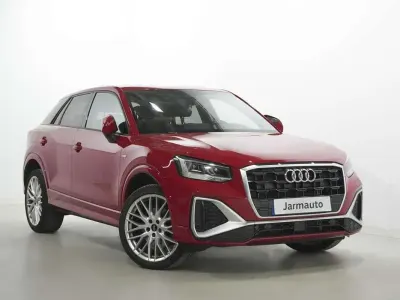 Usado Audi Q2 S-Line 116 CV (85 kW) 2022 Rojo SUV