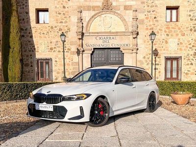 Usado BMW 330 Comfort Edition 245 CV (180 kW) 2024 Blanco Familiar