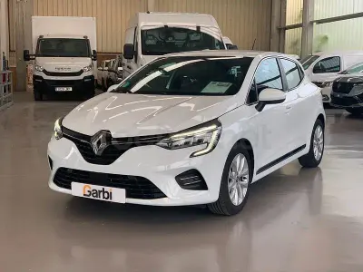 Usado Renault Clio V Zen 100 CV (73 kW) 2021 Blanco Berlina