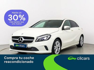 Usado Mercedes A180 Urban 122 CV (89 kW) 2016 Blanco Berlina