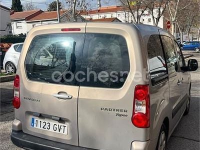Usado Peugeot Partner Tepee Premium 110 CV (80 kW) 2010 Beige Monovolumen