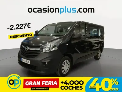 Usado Opel Vivaro S 125 CV (91 kW) 2018 Negro Monovolumen