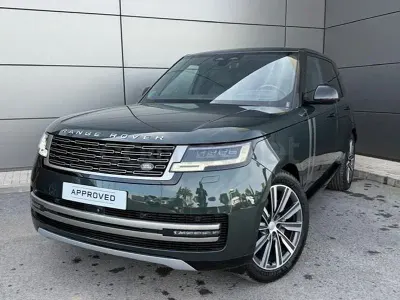 Usado Land Rover Range Rover 300 CV (220 kW) 2025 Verde SUV
