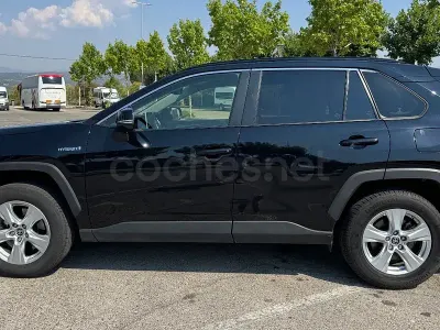 Usado Toyota RAV4 Hybrid Business Edition 218 CV (160 kW) 2021 Negro SUV