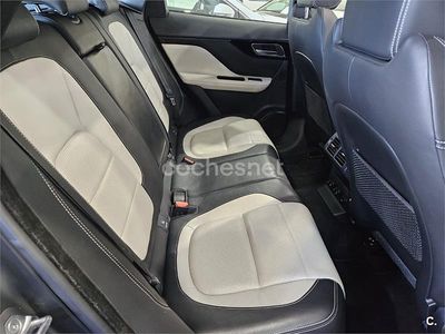 Usado Jaguar F-Pace R-Sport 300 CV (220 kW) 2017 Negro SUV