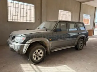 Usado Nissan Patrol 158 CV (116 kW) 2000 Verde SUV