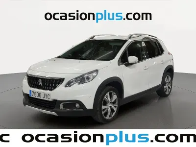 Usado Peugeot 2008 Allure 120 CV (88 kW) 2017 Blanco SUV