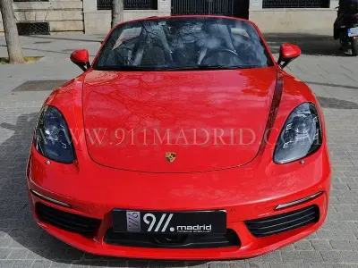 Usado Porsche 718 Boxster 300 CV (220 kW) 2022 Rojo Descapotable
