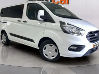 Usado Ford Transit Custom Ambiente 105 CV (77 kW) 2020 Blanco Familiar