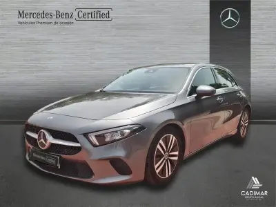 Usado Mercedes A180 Progressive 116 CV (85 kW) 2022 Gris montaña Berlina
